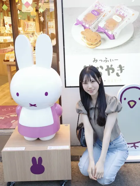 鶴崎 仁香｜もうすぐお月見！（2026-09-23）｜2枚目