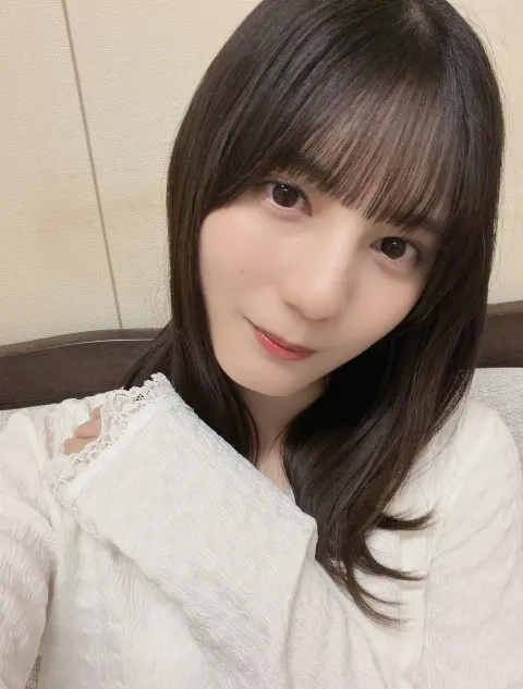 小坂 菜緒｜世を照らす陽の光（2026-09-30）