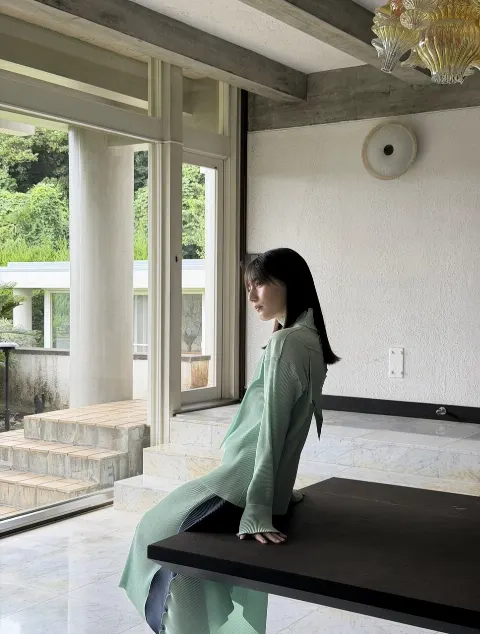 小坂 菜緒｜世を照らす陽の光（2026-09-30）｜12枚目