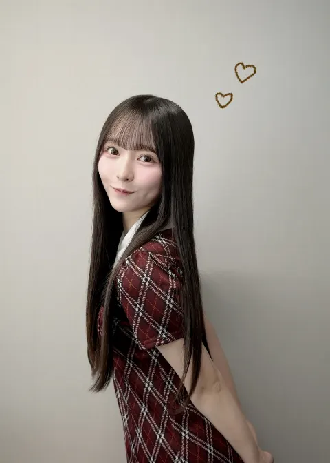 片山 紗希｜ロングのストレート（2026-10-04）｜4枚目
