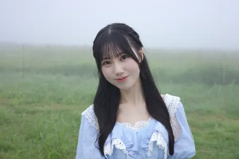 鶴崎 仁香｜季節はめくられてく。（2026-10-05）｜2枚目