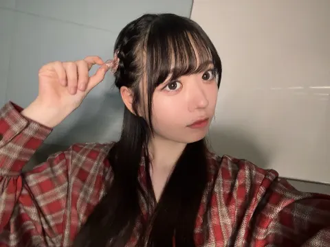 坂井 新奈｜風にのって運ばれる（2026-10-05）｜5枚目