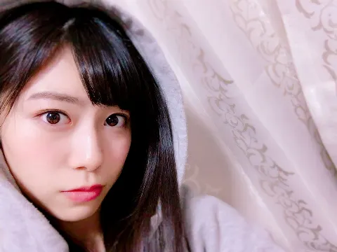東村 芽依｜3月...125（2017-03-03）｜2枚目