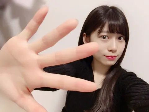 東村 芽依｜嬉しい♩...132（2017-03-10）｜2枚目