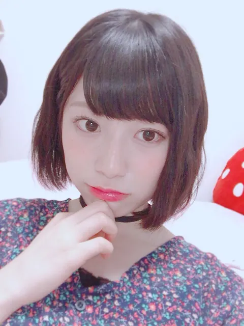東村 芽依｜握手会応募受付始まるよ...253（2017-09-29）｜2枚目