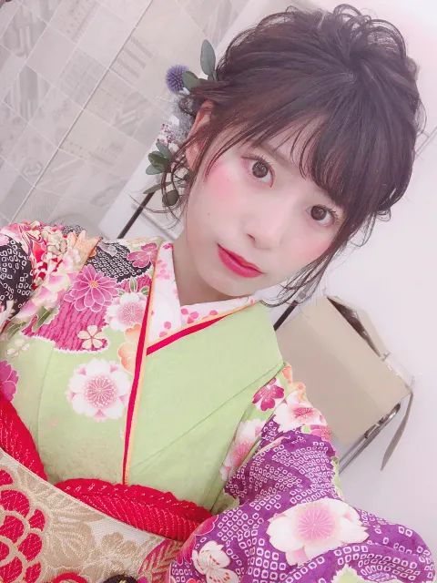 東村 芽依｜振袖（2018-09-08）