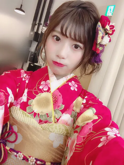 東村 芽依｜振袖（2019-01-13）