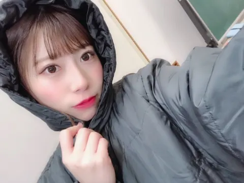 東村 芽依｜待ってるよ〜？❤︎（2019-02-15）
