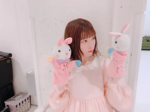 東村 芽依｜😸（2020-01-06）
