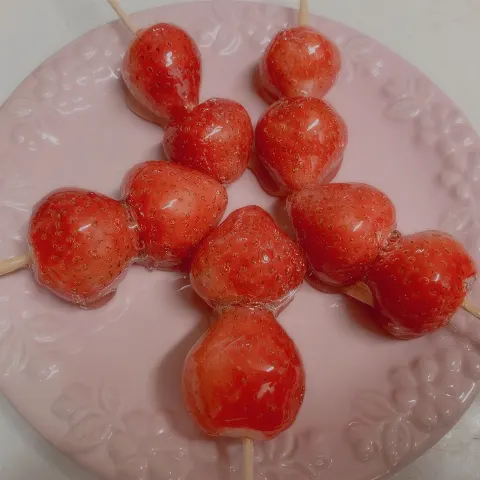 東村 芽依｜🍓（2020-03-16）｜3枚目