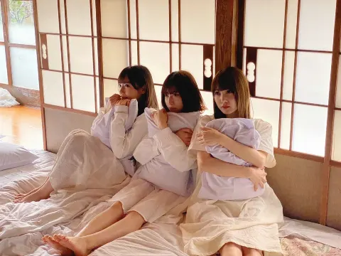 東村 芽依｜🍓（2020-03-18）｜3枚目