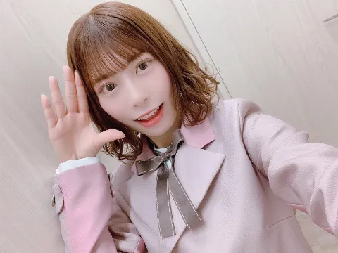 東村 芽依｜🍓（2020-04-14）｜3枚目