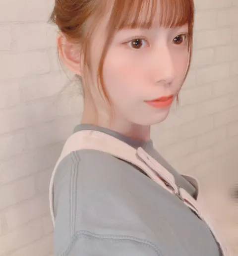 東村 芽依｜🍓（2020-05-03）