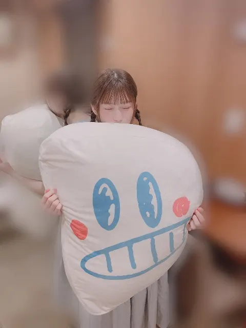 東村 芽依｜☁️（2020-06-26）｜2枚目