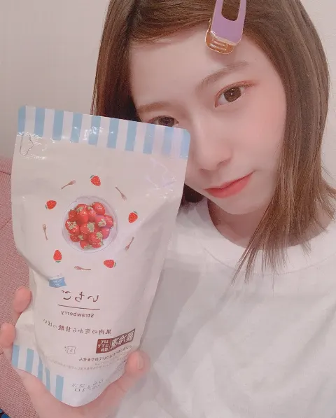 東村 芽依｜🍓（2020-07-08）｜3枚目