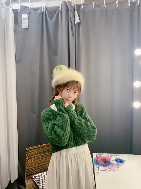 東村 芽依｜🌳（2020-10-28）｜2枚目