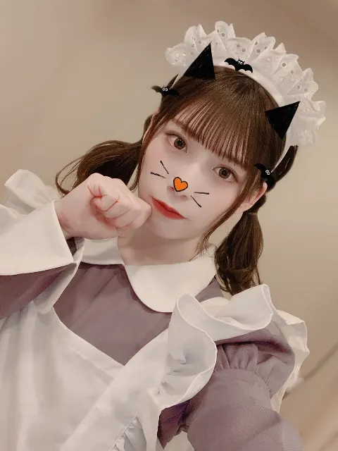 東村 芽依｜👻（2020-11-01）｜2枚目