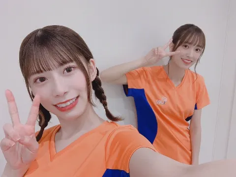 東村 芽依｜🦒（2020-11-05）｜2枚目