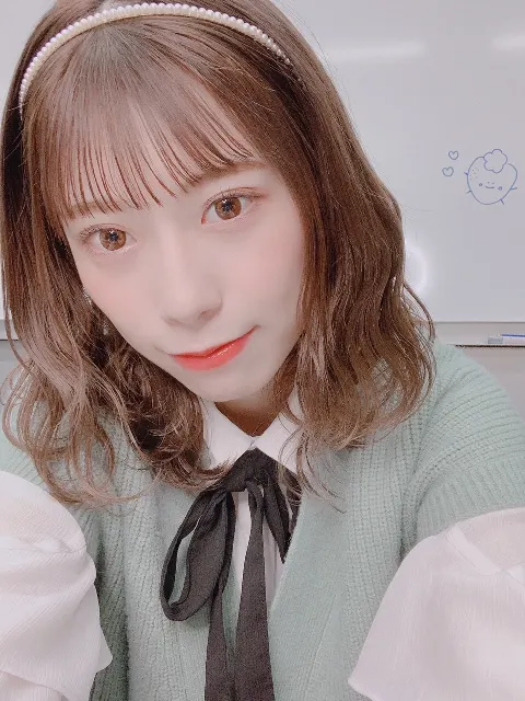 東村 芽依｜🍏（2020-11-24）