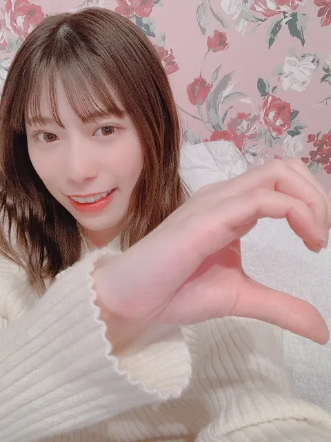東村 芽依｜🐰（2020-11-23）｜5枚目