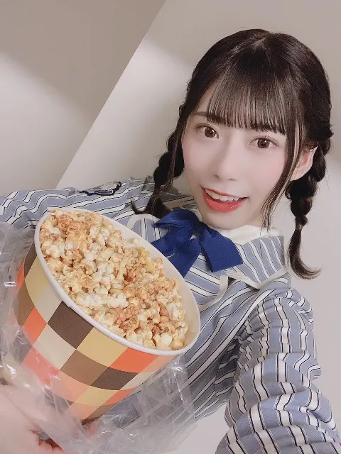 東村 芽依｜🍿（2020-11-10）