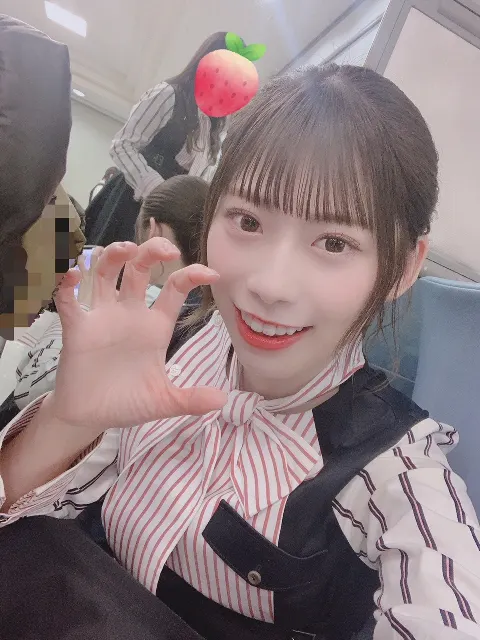 東村 芽依｜🐎（2020-12-31）｜7枚目