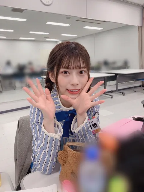 東村 芽依｜🍥（2020-12-08）｜7枚目
