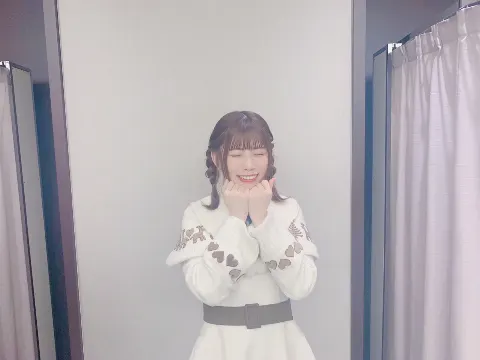 東村 芽依｜🦌（2020-12-31）｜4枚目