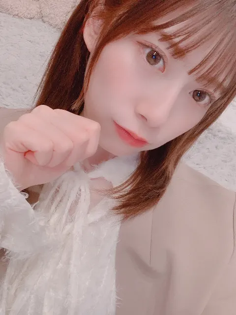 東村 芽依｜🐱（2021-04-20）｜2枚目