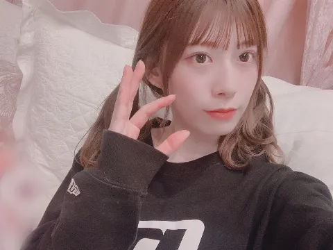 東村 芽依｜📸（2021-04-30）｜3枚目