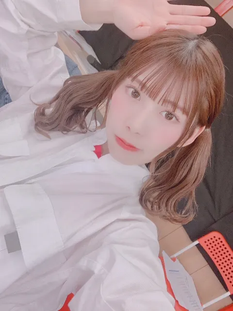 東村 芽依｜🎈（2021-05-04）｜2枚目