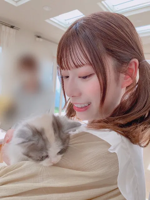 東村 芽依｜🐱（2021-06-05）｜3枚目