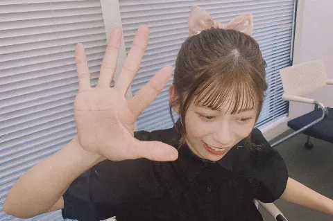 東村 芽依｜🍩（2021-08-02）｜2枚目