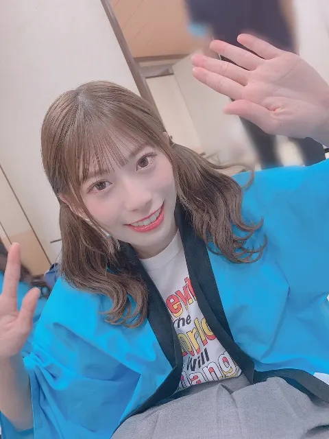 東村 芽依｜🌷（2021-08-28）｜3枚目