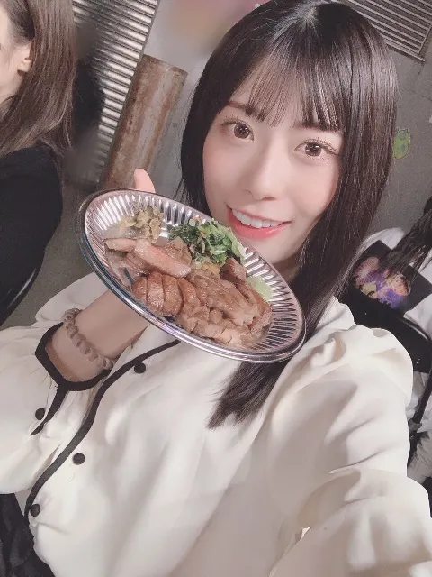 東村 芽依｜🦄（2021-10-18）｜4枚目