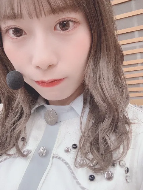 東村 芽依｜🍢（2021-12-02）｜3枚目