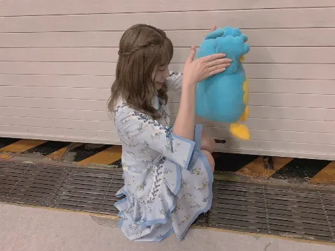 東村 芽依｜🌧（2021-12-11）｜5枚目