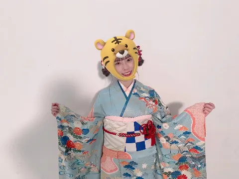 東村 芽依｜🐯（2022-01-02）