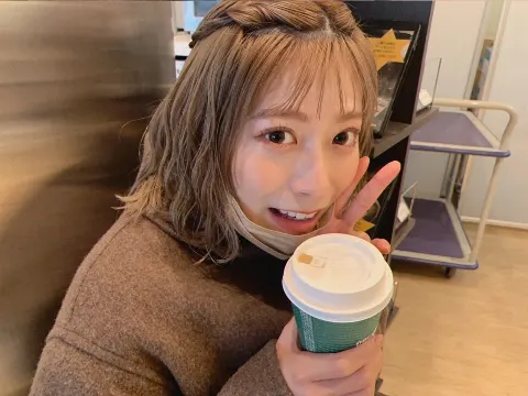 東村 芽依｜☕️（2022-03-12）｜8枚目