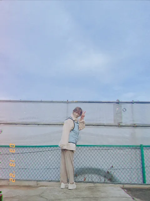 東村 芽依｜🍔（2022-03-13）｜4枚目