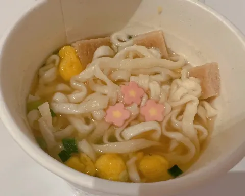 東村 芽依｜🍜（2022-04-22）｜3枚目