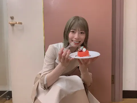東村 芽依｜🪐（2022-04-10）