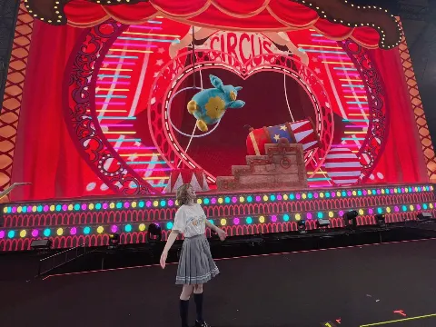 東村 芽依｜🌈（2022-04-04）｜3枚目