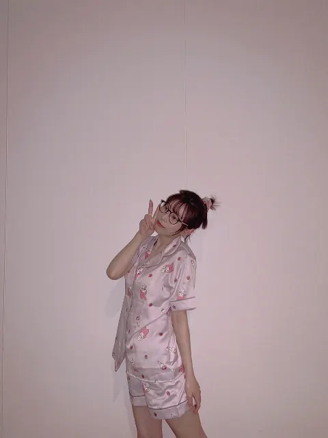 東村 芽依｜🐰（2022-07-11）｜2枚目