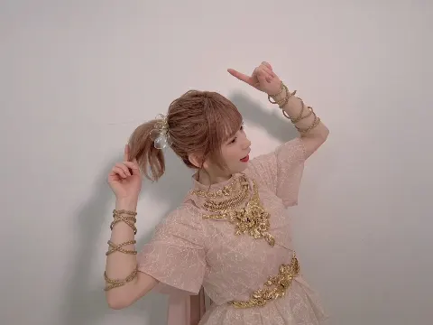 東村 芽依｜🦢（2022-08-21）｜3枚目