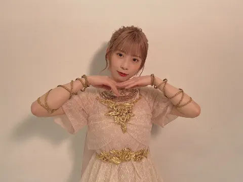 東村 芽依｜🦢（2022-08-21）