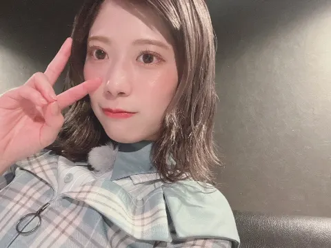 東村 芽依｜🥬（2022-11-23）｜4枚目