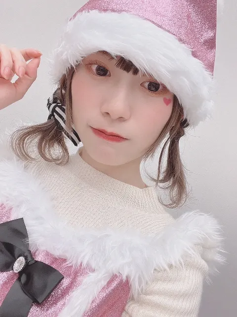 東村 芽依｜🦌（2022-12-24）｜4枚目