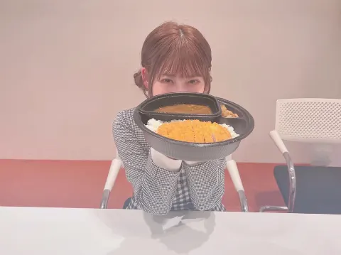 東村 芽依｜🥬（2023-02-19）｜2枚目