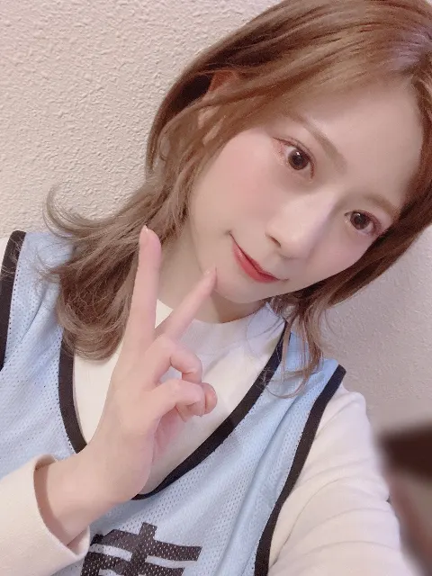 東村 芽依｜🛒（2023-03-05）｜2枚目